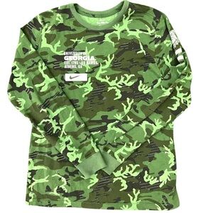 NWOT Nike Men’s Green Camo Long Sleeve Tee - Size Lg